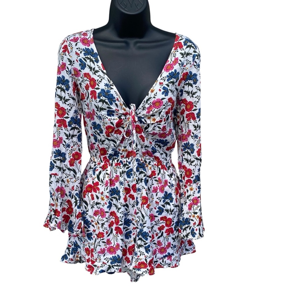 American Eagle‎ Outfitters Floral Long Bell  Flare Sleeve Romper Size Small